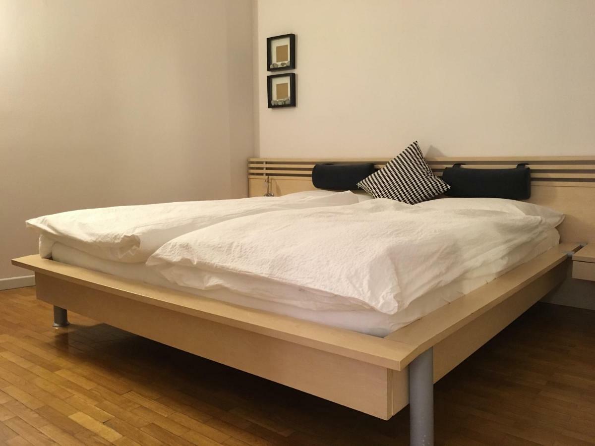 Al Apartment
